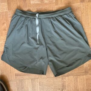 Lululemon fast and free running shorts - NEW unused